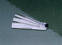 新潟理研測範 542-0.02-100 一般工作用 平形水準器 感度:0.02mm/m 呼